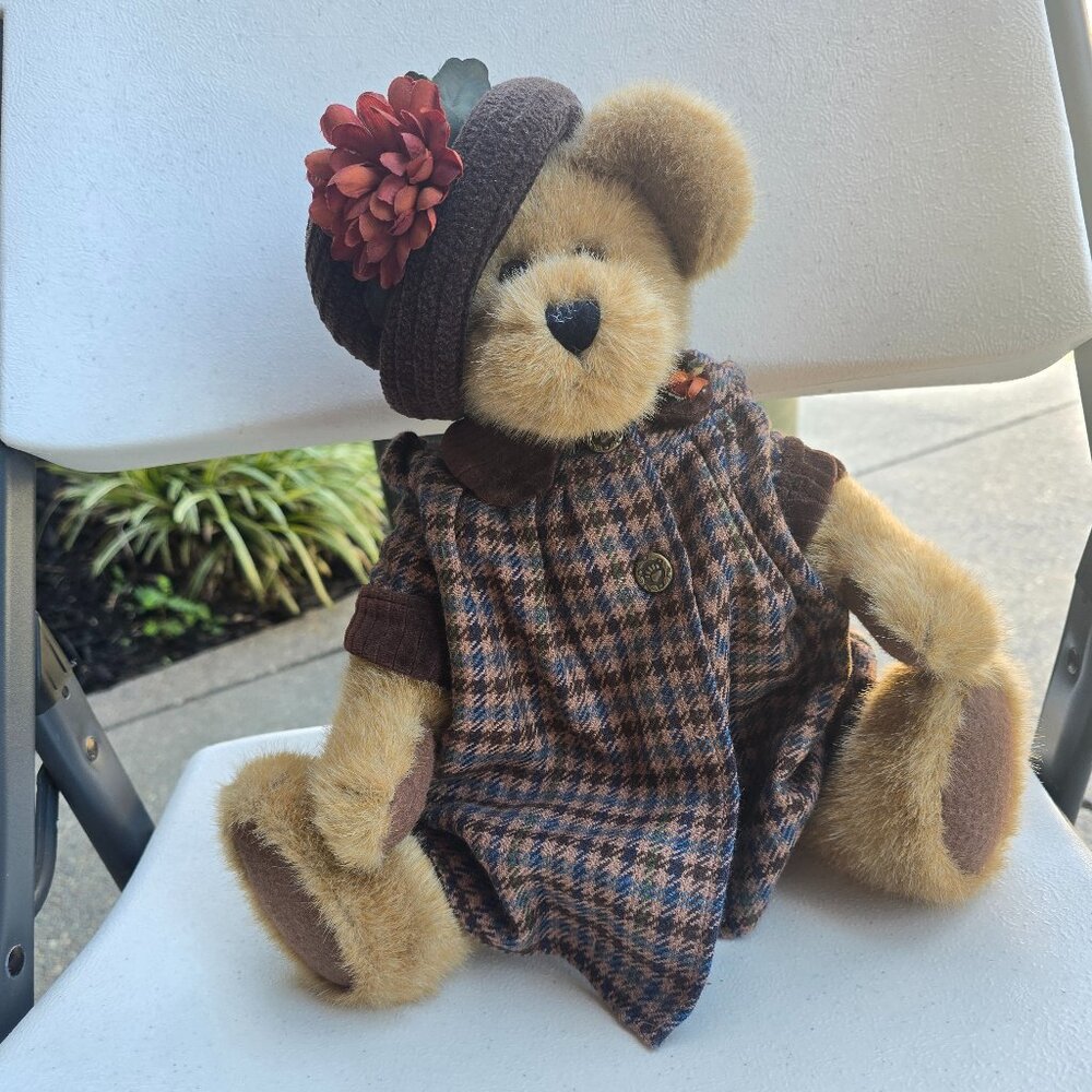 Vintage Boyds Bears The Archive Series Plush Bear with Houndstooth Coat & Hat